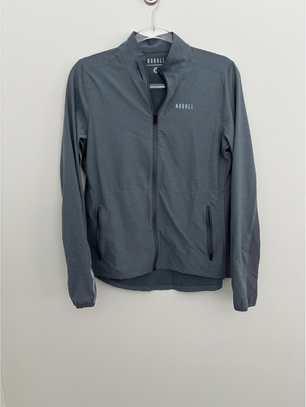 NOBULL full zip jacket size M